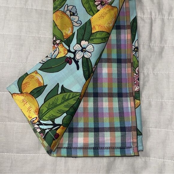 Vera Bradley Lemon Grove Blossoms Blue Yellow Set of 2 Cotton Kitchen Tea Towels - Picture 3 of 12